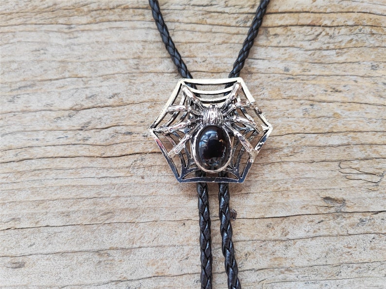 Black Agate Spider Bolo Tie: Western Cowboy Necktie