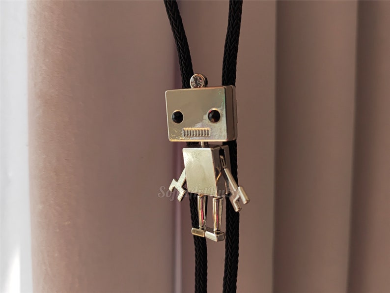 Robot Bolo Tie: Silver