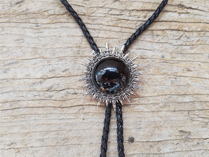 Black Agate Sun Bolo Tie: Silver-Plated Western Cowboy Necktie