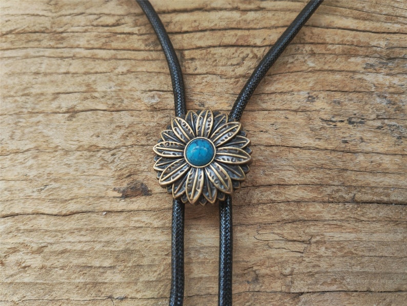 Turquoise Flower Bolo Tie: Copper Western Cowboy Necktie