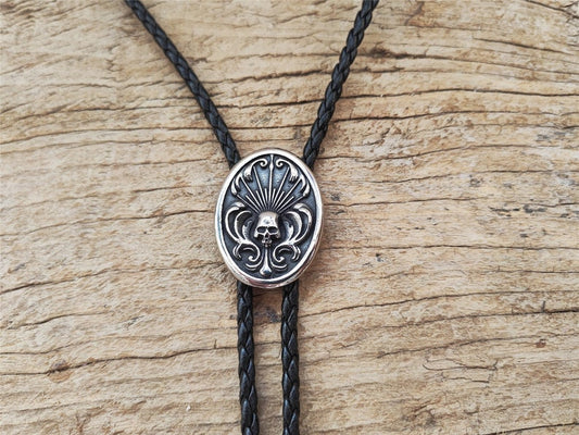 Skull Flower Bolo Tie: Silver