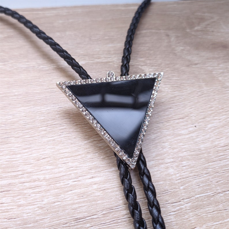 Black Triangle Bolo Tie: Silver