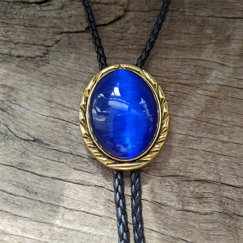 Blue Cat-eye Stone Bolo Tie: Gold Western Cowboy Necklace