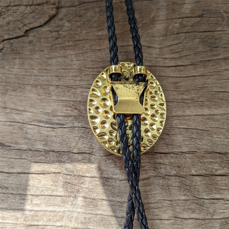 Blue Cat-eye Stone Bolo Tie: Gold Western Cowboy Necklace