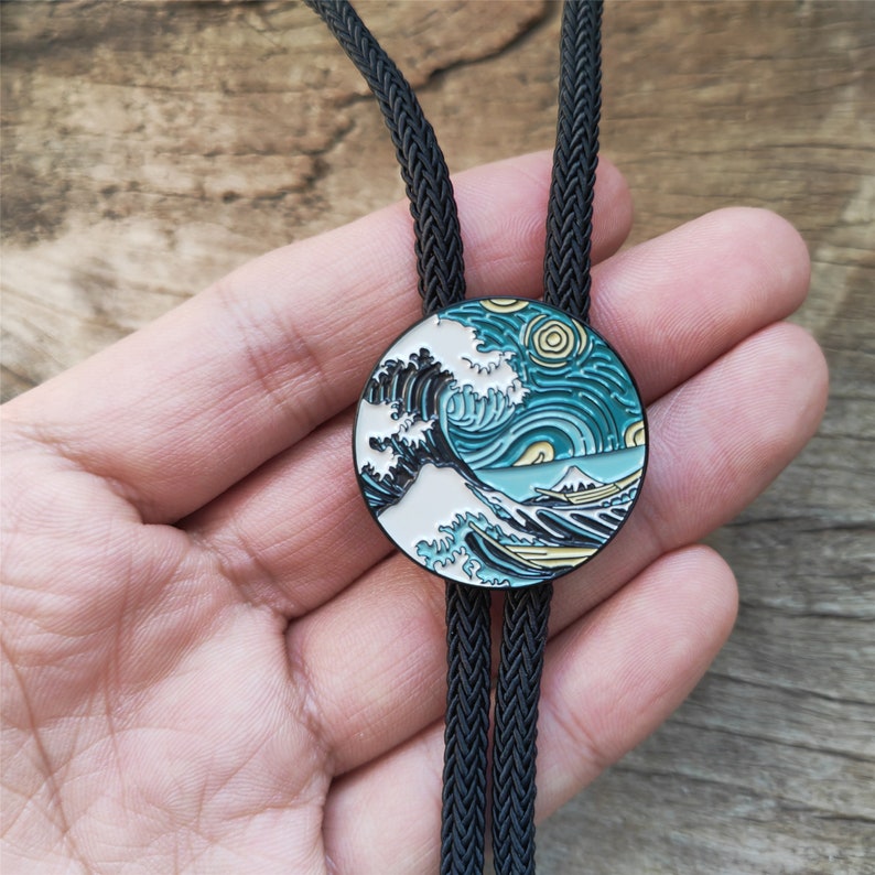 Ukiyoe Sea Waves Bolo Tie