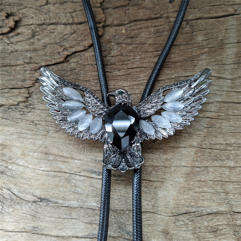 Black Agate Eagle Bolo Tie: Silver