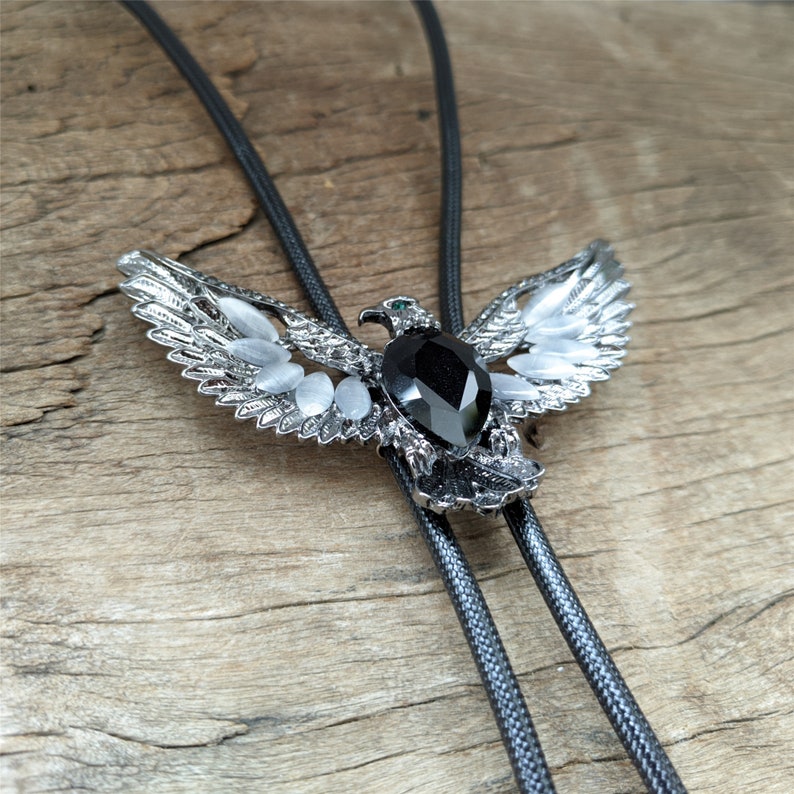 Black Agate Eagle Bolo Tie: Silver