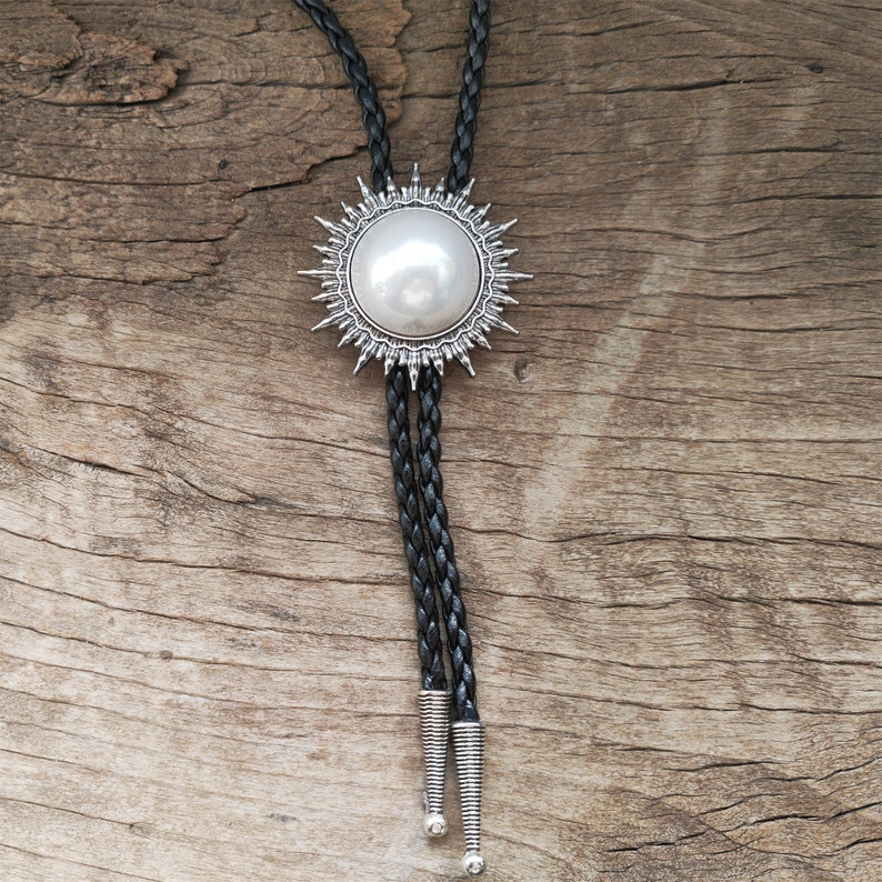 Pearl Sun Bolo Tie: Western Cowboy Necklace, PU Leather