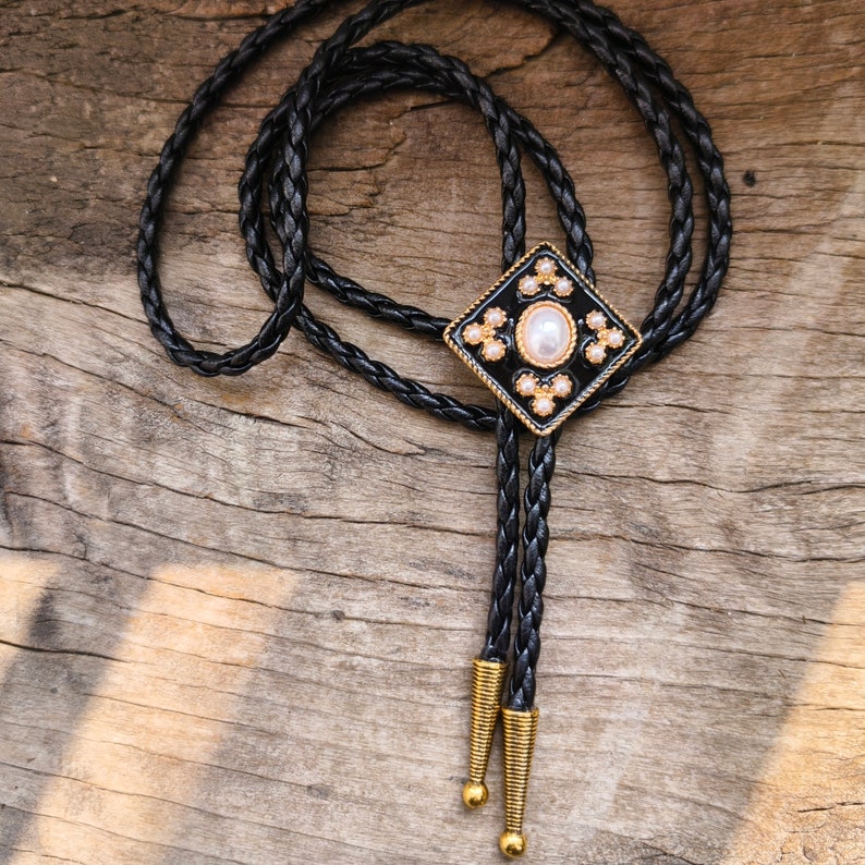 Cross Pearl Flower Bola Bolo Tie