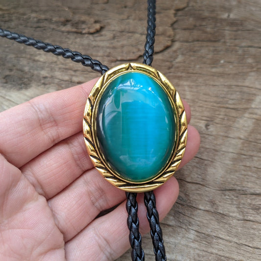 Green Jade Bolo Tie: Golden Edge Western Cowboy Necktie