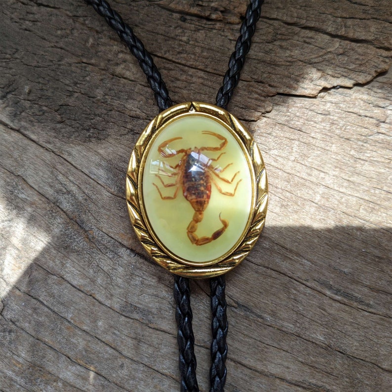 Luminous Scorpion Bolo Tie: Silver