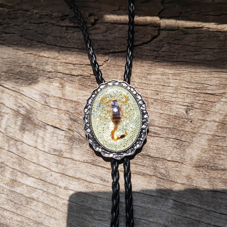 Scorpion Bolo Tie: Silver