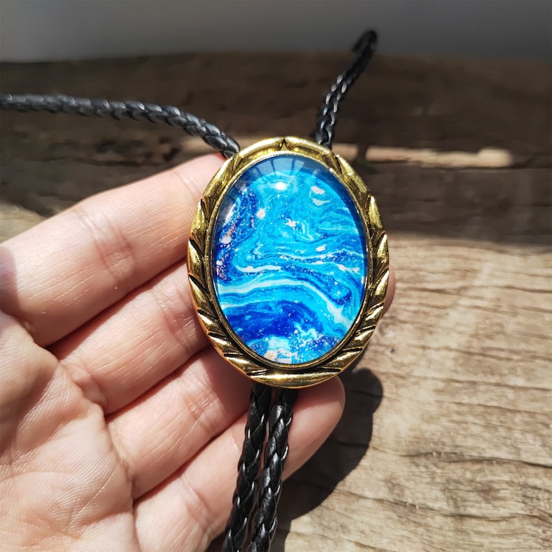 Blue Starry Moon Bolo Tie: Silver-Plated Western Cowboy Necktie