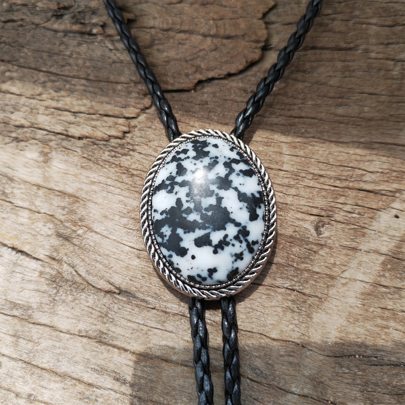 Black Spot Agate Bolo Tie: Western Cowboy Silver