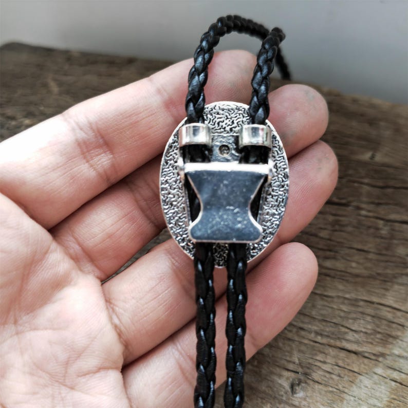 Blue Jasper Bolo Tie: Silver