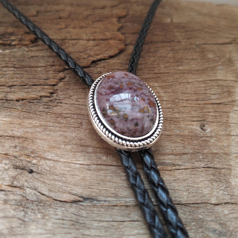 Purple Agate Bolo Tie: Silver