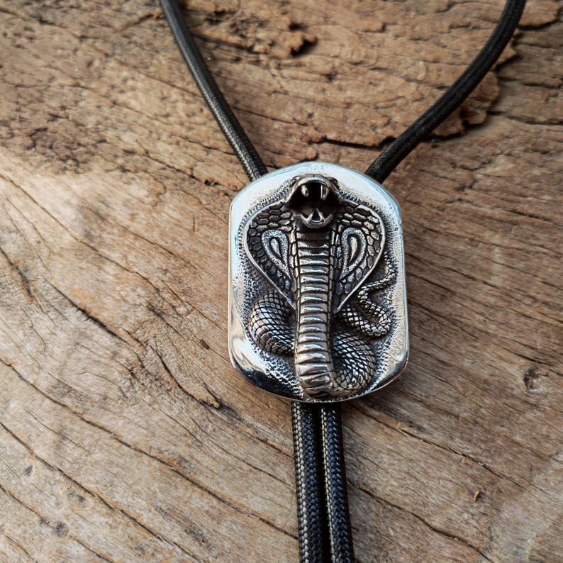 King Cobra Bolo Tie: Silver