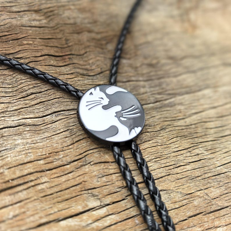 Cat Bola Tie: Silver-Plated Faux Leather Wedding Necklace