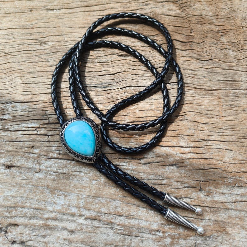 Turquoise Bolo Tie: Silver