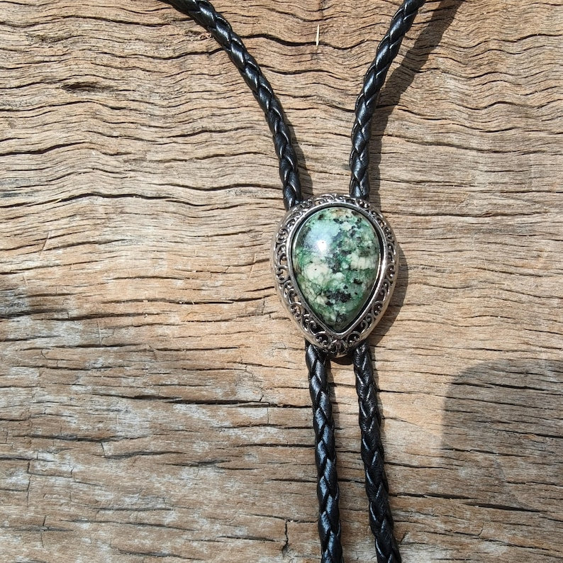 Green Granite Bolo Tie: Western Cowboy Silver-Plated Necklace