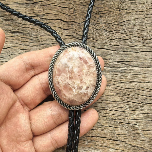 Crystal Agate Bolo Tie: Silver