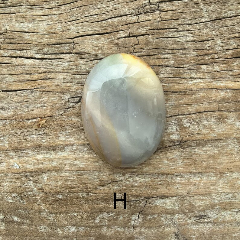 Sandstone Agate Bolo Tie