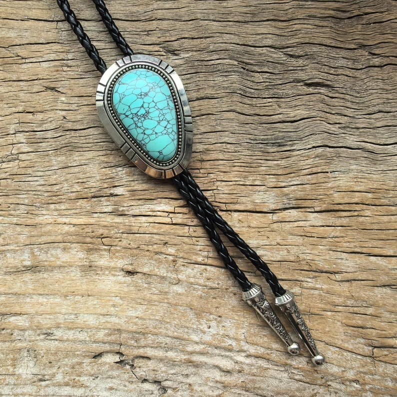 Pear Turquoise Bolo Tie: Silver-Plated Western Cowboy Necktie