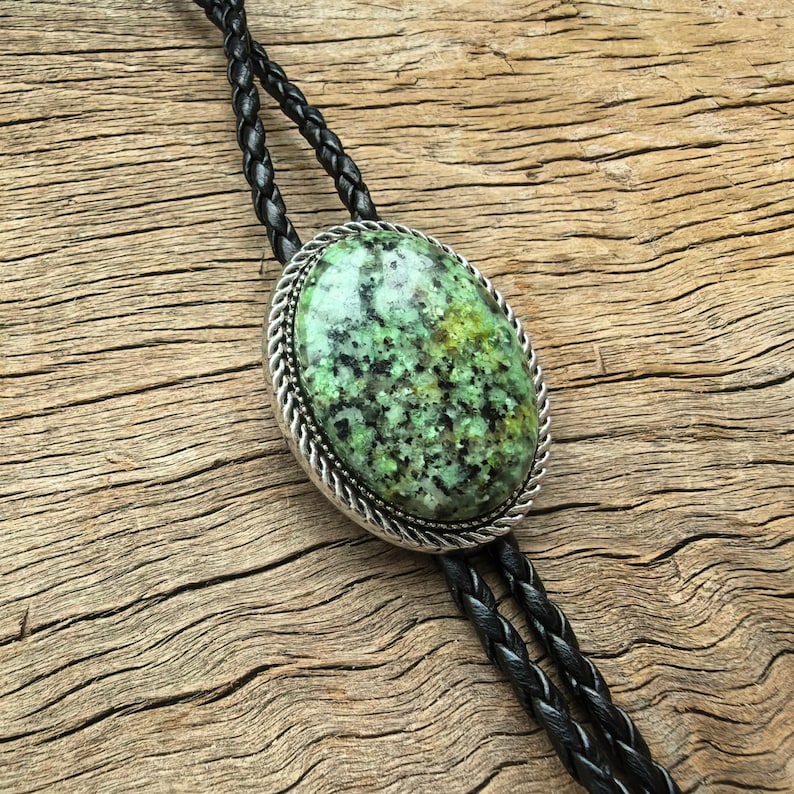 Green Granite Bolo Tie: Silver Plated Western Cowboy Necktie