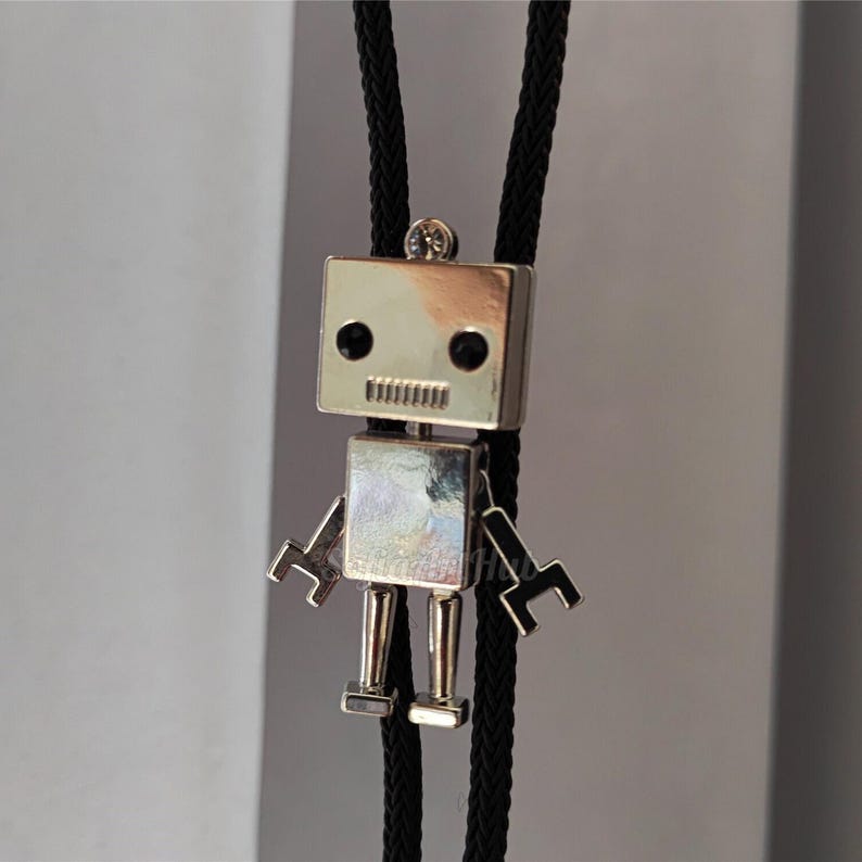 Robot Bolo Tie: Silver