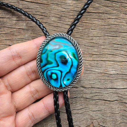 Mysterious Ripples Bolo Tie: Silver