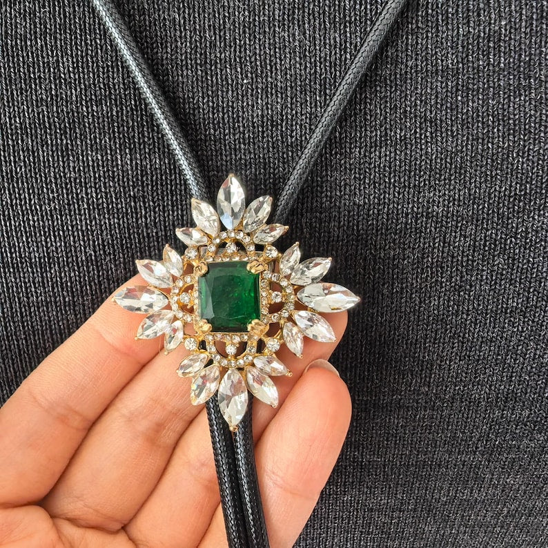 Green Acrylic Rhombus Bolo Tie: Western Cowboy PU Leather Necklace