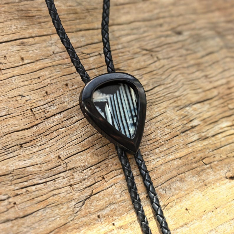 Replaceable Abalone Shell Bolo Tie: Black