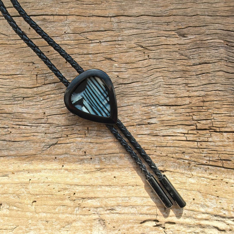 Replaceable Abalone Shell Bolo Tie: Black
