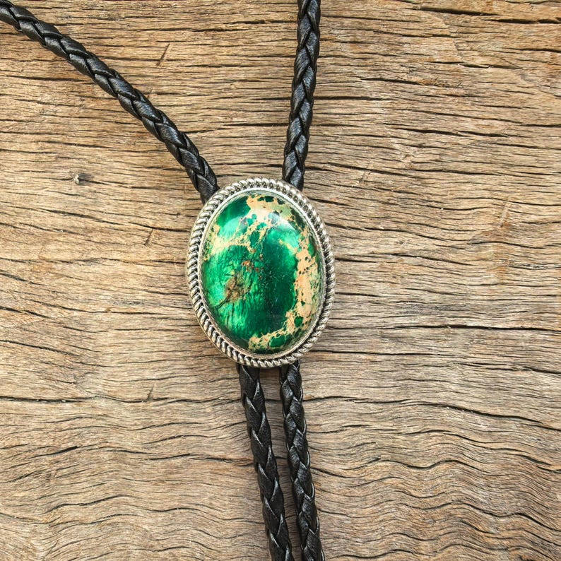 Sparrow Stone Bolo Tie